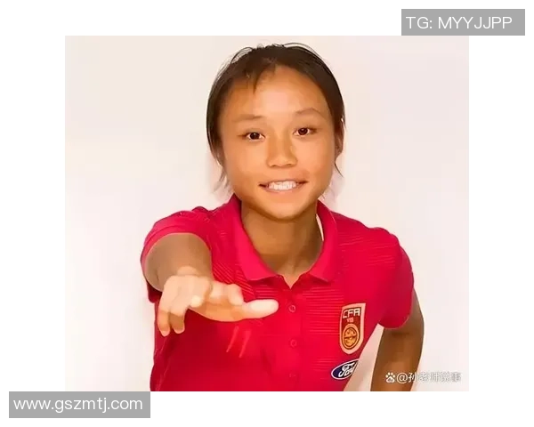 香港足球明星队女足奋勇拼搏展现风采助力女子足球发展新篇章